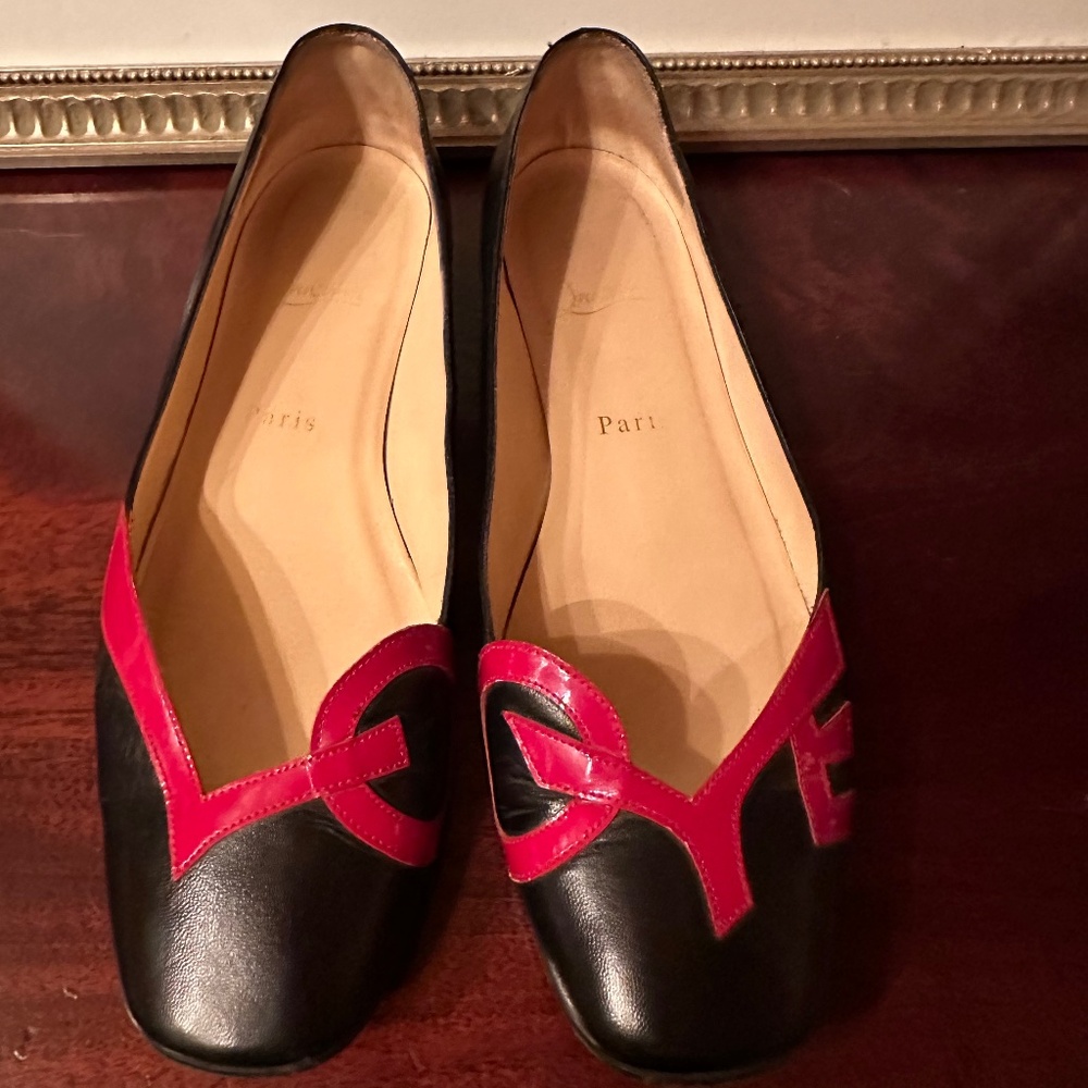 Christian Louboutin Black and Fuchsia Leather Flats